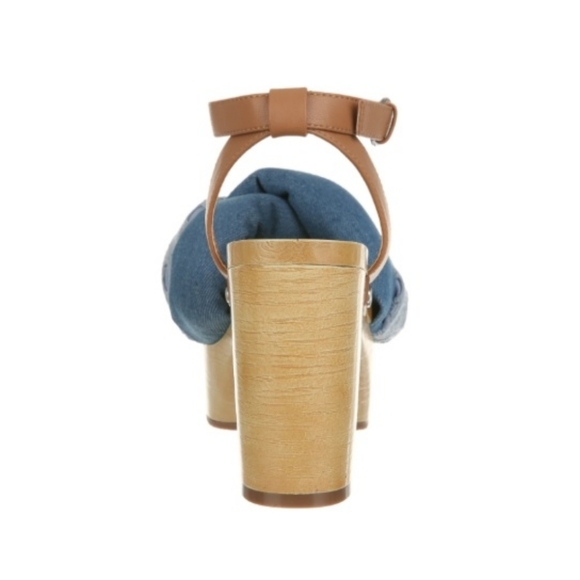 Womens Sam and Libby Cassandra Puffy Platform Sandal - Picture 5 of 10